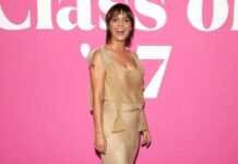 Actress Caitlin Stasey reveals her favourite possessions and screen time hack Actress Caitlin Stasey reveals her favourite possessions