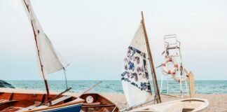 Sailboat vs Yacht: 14 Key Factors to Consider Before Downsizing Your Boat Sailboat vs Yacht