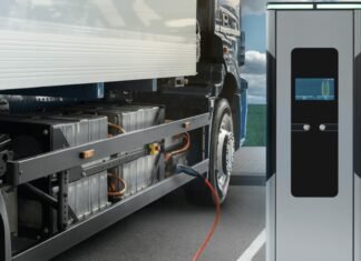 electric heavy goods vehicle powerbank trial logistics technology