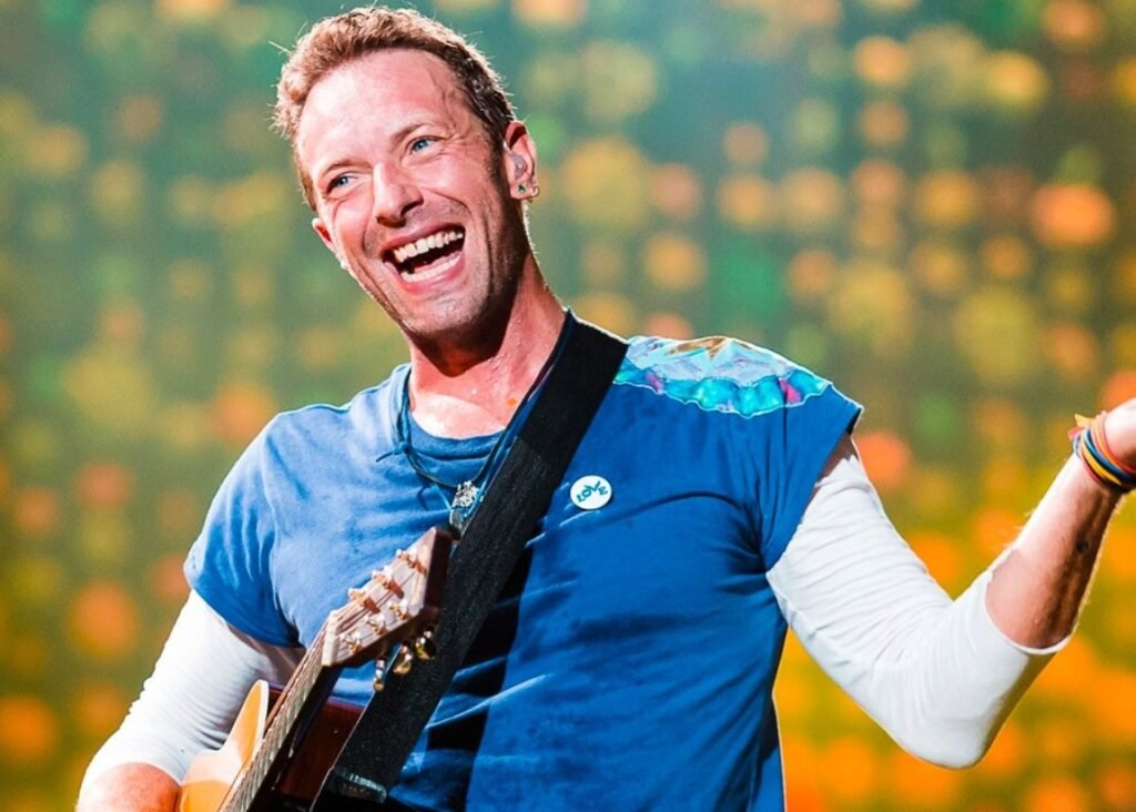 Coldplay Chris Martin concert stage safety mishap