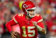 Patrick Mahomes injury touchdown